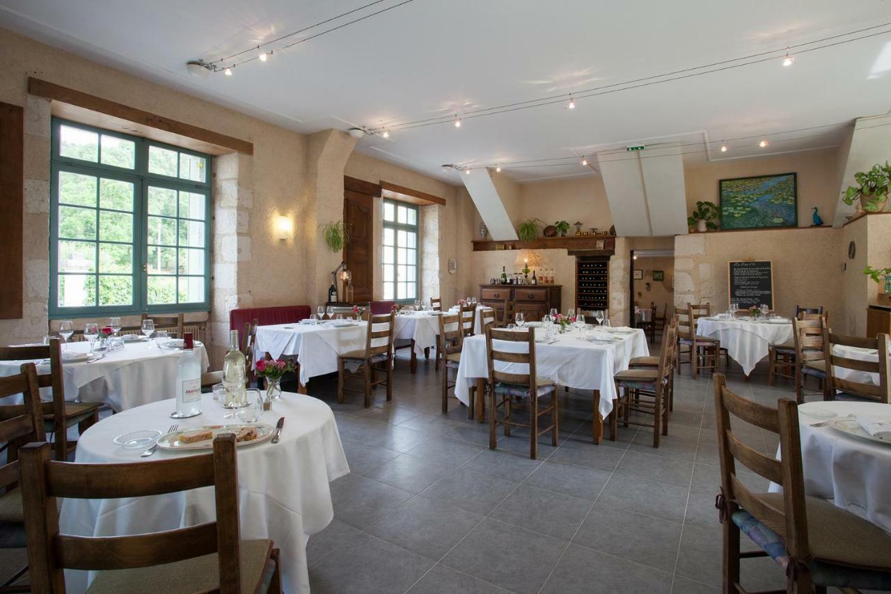 Hotel Le Lion d'Or à Manzac-sur-Vern Extérieur photo